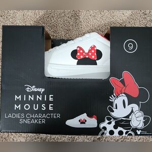 Disney ladies Minnie Mouse character sneaker